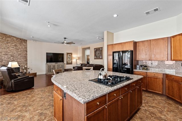 212 Cliff Valley Drive, Las Vegas, NV 89148