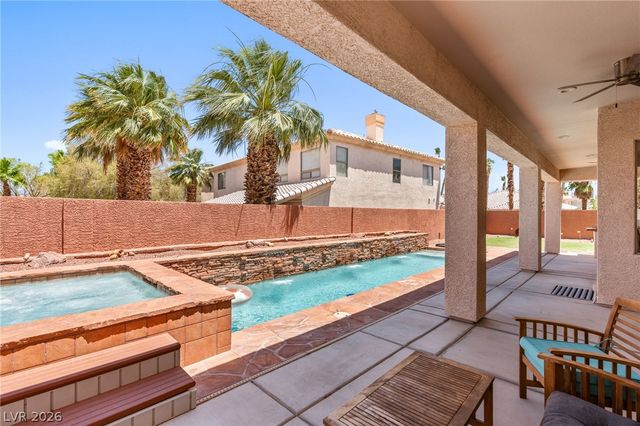 212 Cliff Valley Drive, Las Vegas, NV 89148