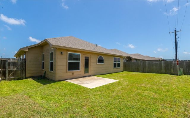 7525 Killebrew Dr, Corpus Christi, TX 78414