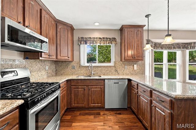 2153 Autumn Wood Drive, St Charles, MO 63303