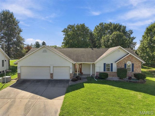 2153 Autumn Wood Drive, St Charles, MO 63303