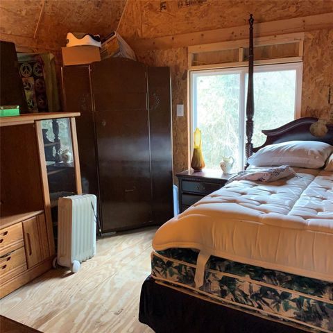 480 Sportsman Drive, Trinity, TX 75862