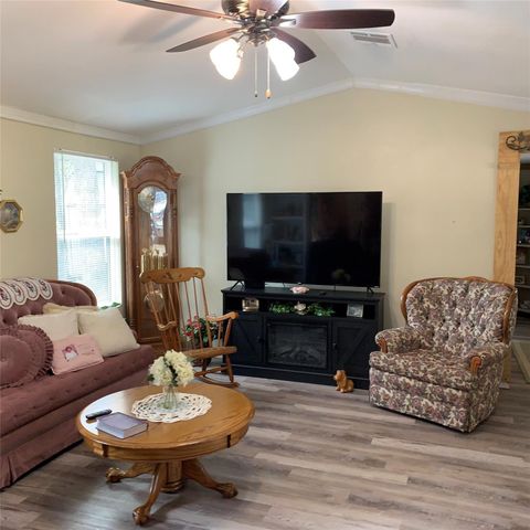 480 Sportsman Drive, Trinity, TX 75862