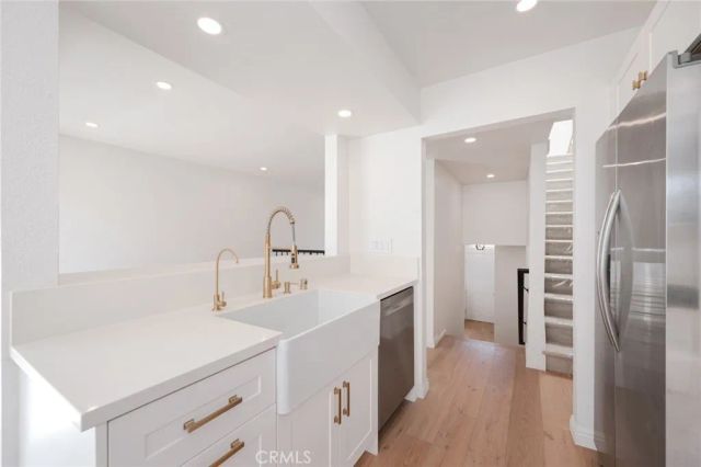 5455 Sylmar Avenue 2103, Sherman Oaks, CA 91401