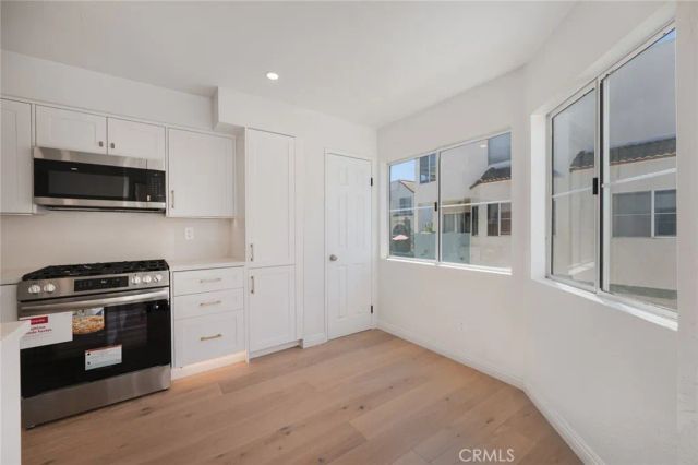 5455 Sylmar Avenue 2103, Sherman Oaks, CA 91401