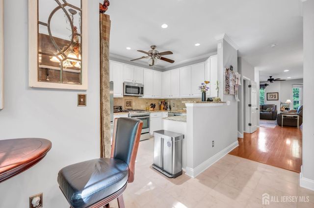 20 windham Court, Raritan, NJ 08822