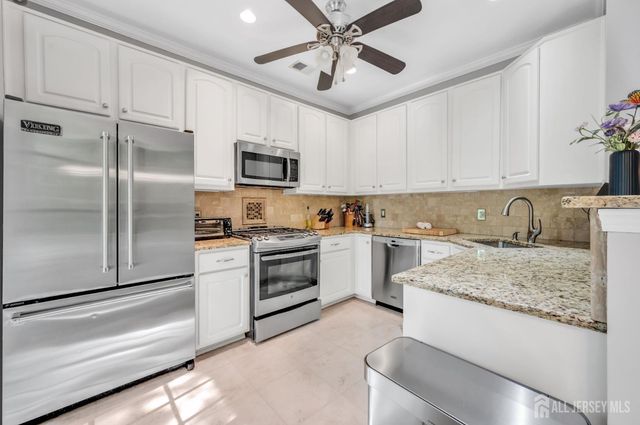 20 windham Court, Raritan, NJ 08822