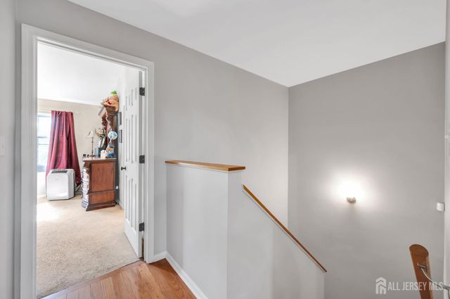 20 windham Court, Raritan, NJ 08822