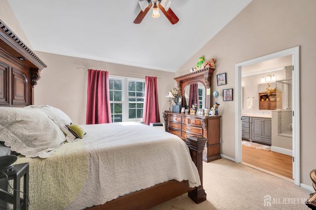 20 windham Court, Raritan, NJ 08822