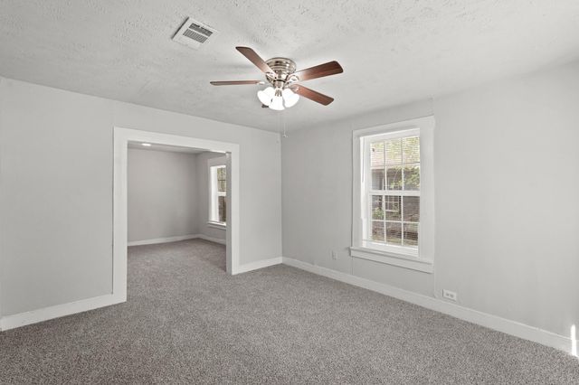 1001 Defender Street, Houston, TX 77029
