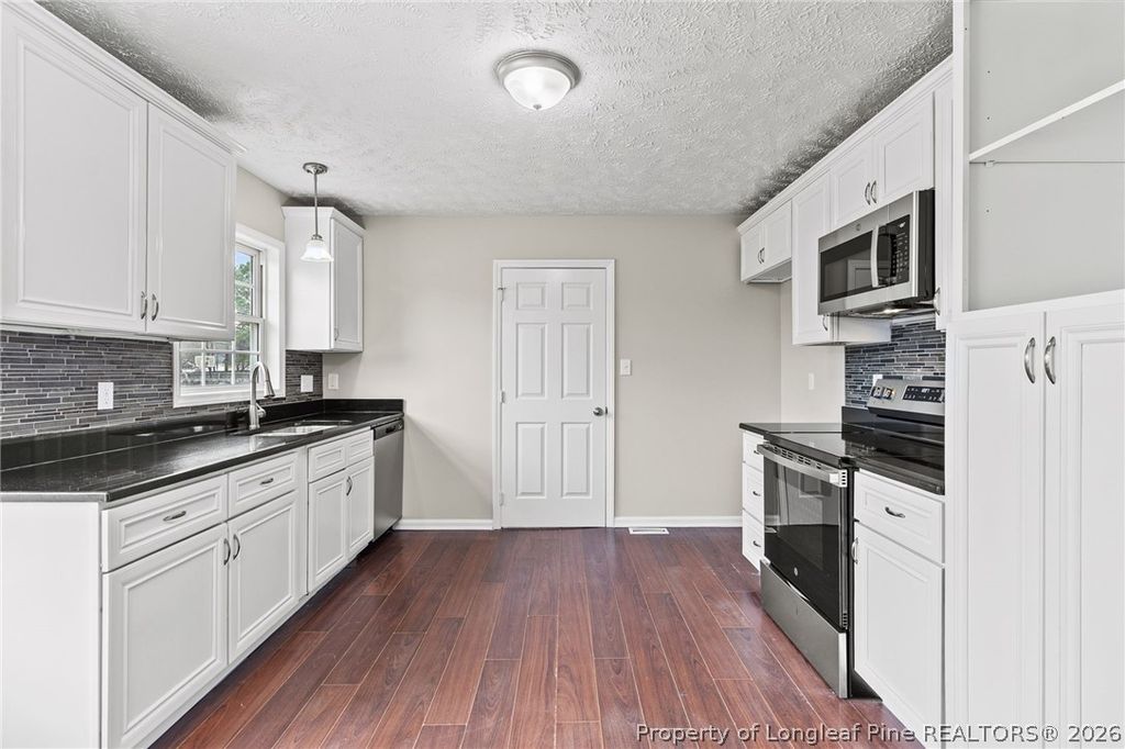 301 Stonewall Street, Raeford, NC 28376 — photo 9