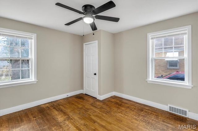 38 Lee Avenue, St Louis, MO 63135