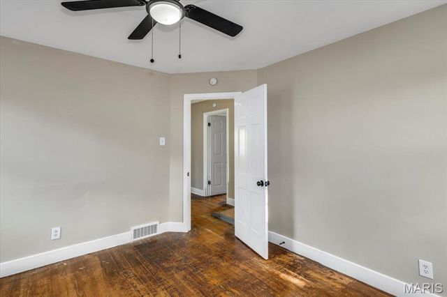 38 Lee Avenue, St Louis, MO 63135