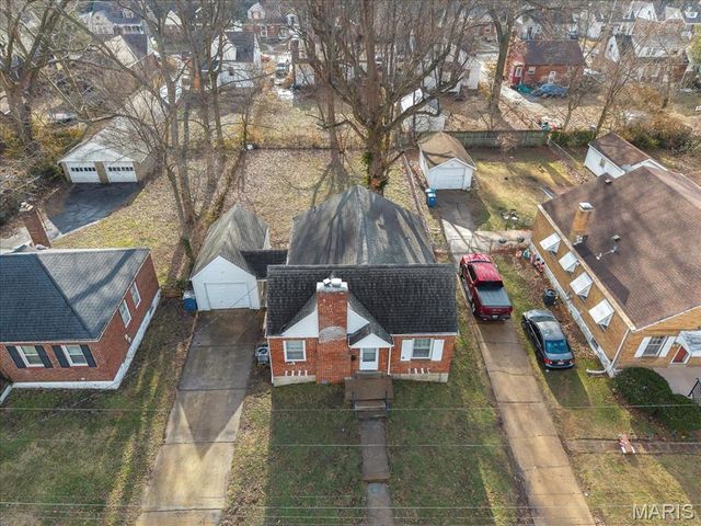 38 Lee Avenue, St Louis, MO 63135