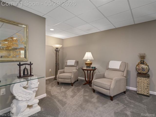 55490 Whispering Hills Drive, Shelby Charter Township, MI 48316