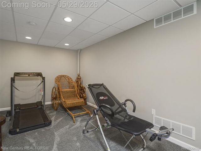55490 Whispering Hills Drive, Shelby Charter Township, MI 48316