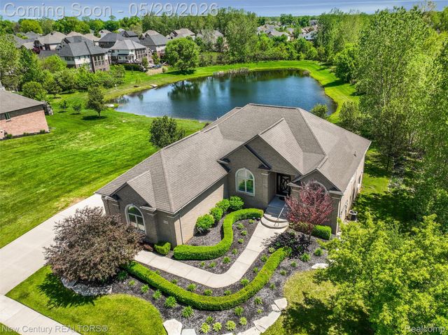 55490 Whispering Hills Drive, Shelby Charter Township, MI 48316