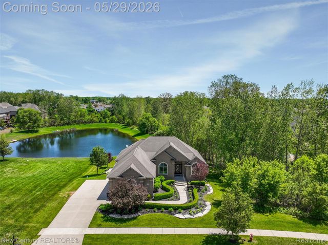 55490 Whispering Hills Drive, Shelby Charter Township, MI 48316