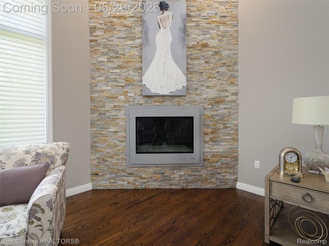55490 Whispering Hills Drive, Shelby Charter Township, MI 48316