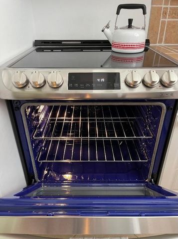 1202 Palm Trail 6, Delray Beach, FL 33483