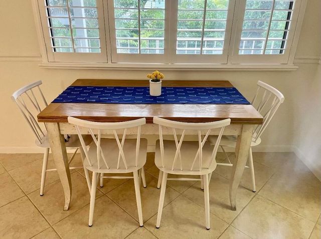 1202 Palm Trail 6, Delray Beach, FL 33483