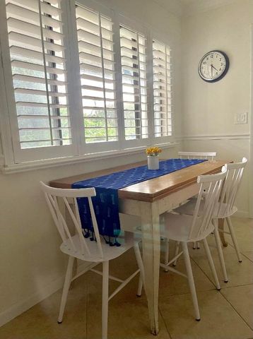 1202 Palm Trail 6, Delray Beach, FL 33483