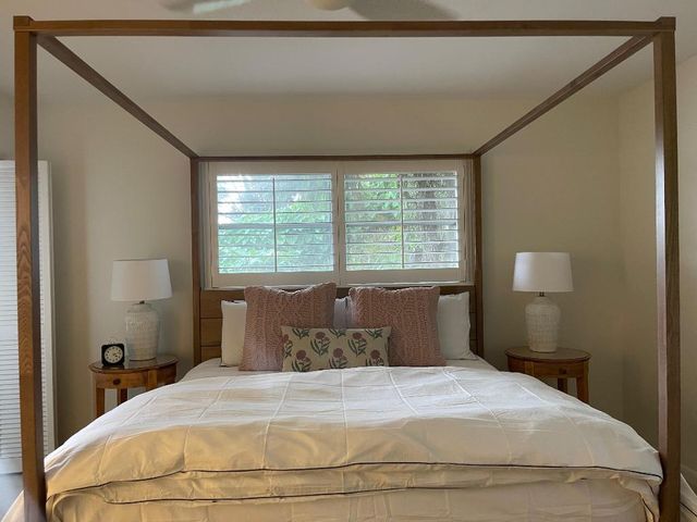 1202 Palm Trail 6, Delray Beach, FL 33483