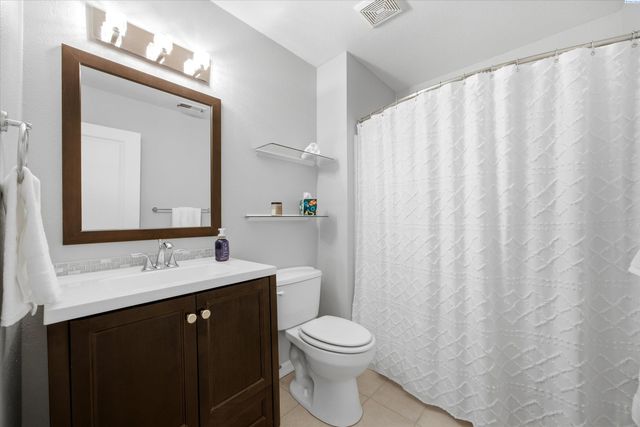 5132 W Killdeer Ct, West Richland, WA 99353