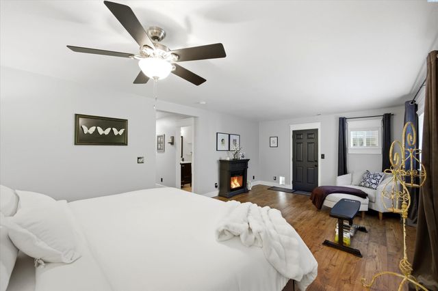 5132 W Killdeer Ct, West Richland, WA 99353