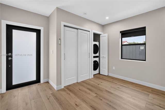 1011 NW 30th Ct 2, Miami, FL 33125