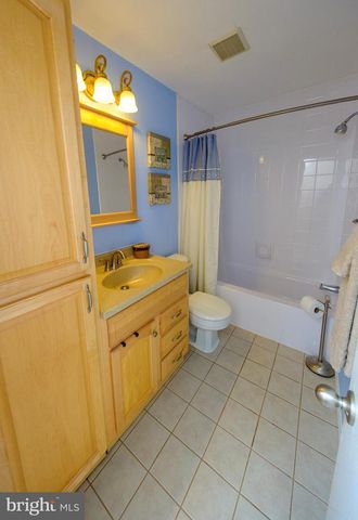 2124 MAGNOLIA CT, Cinnaminson, NJ 08077