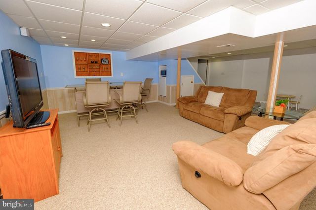 2124 MAGNOLIA CT, Cinnaminson, NJ 08077