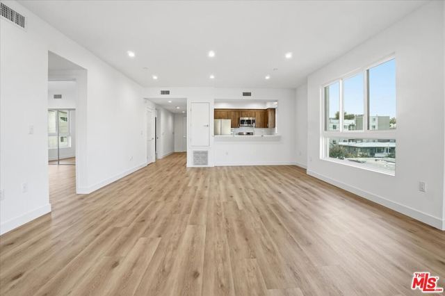 1820 Prosser Avenue, Los Angeles, CA 90025