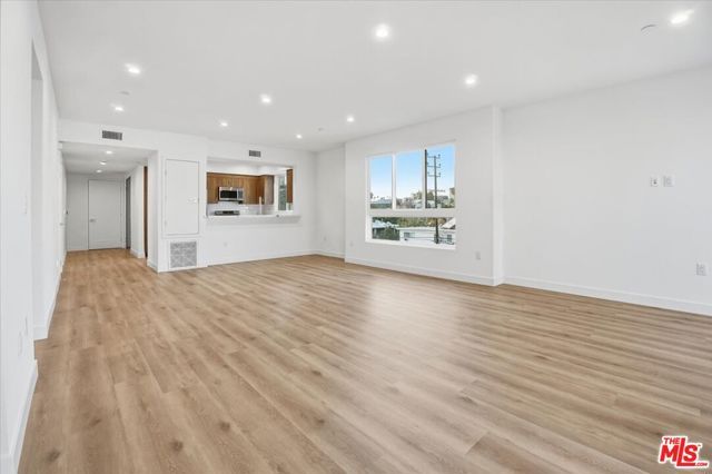 1820 Prosser Avenue, Los Angeles, CA 90025