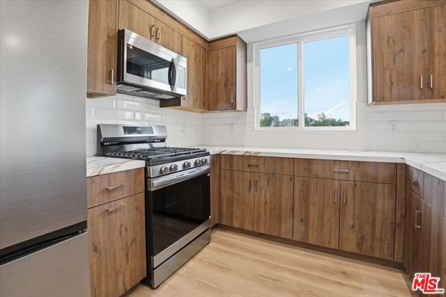 1820 Prosser Avenue, Los Angeles, CA 90025