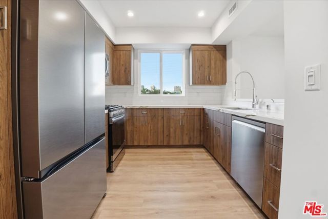 1820 Prosser Avenue, Los Angeles, CA 90025