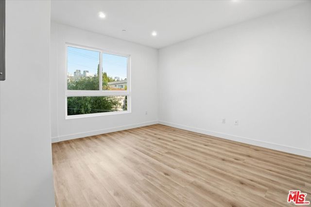 1820 Prosser Avenue, Los Angeles, CA 90025