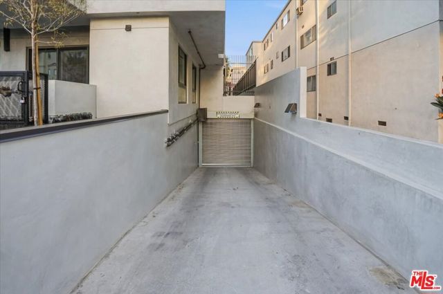 1820 Prosser Avenue, Los Angeles, CA 90025