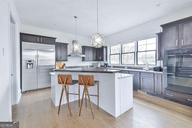 1227 Atlantic Drive NW, Atlanta, GA 30318