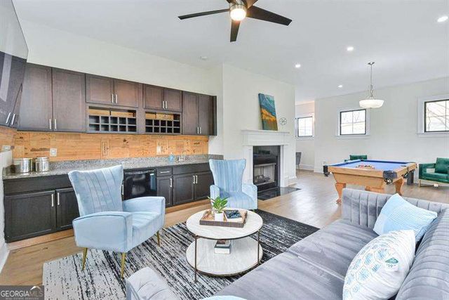 1227 Atlantic Drive NW, Atlanta, GA 30318