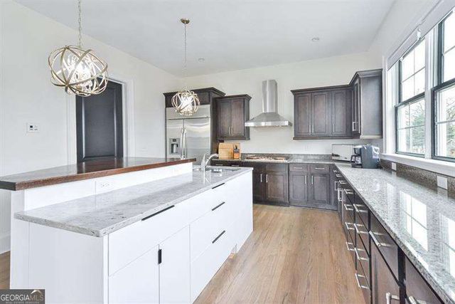 1227 Atlantic Drive NW, Atlanta, GA 30318