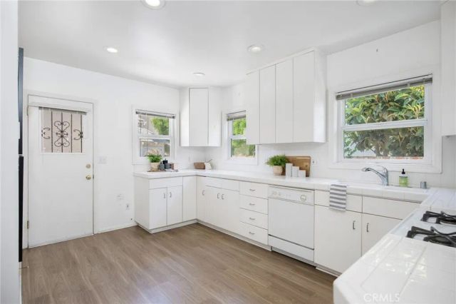 5555 Riviera Walk, Long Beach, CA 90803