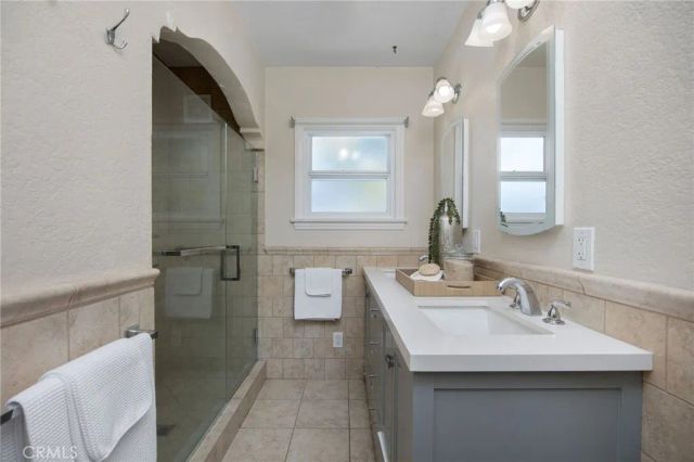 5555 Riviera Walk, Long Beach, CA 90803