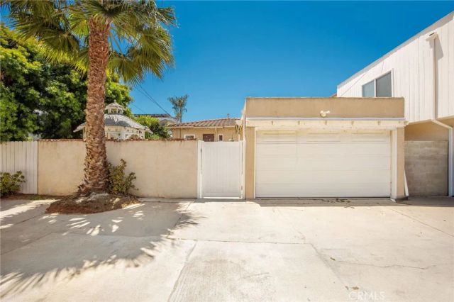 5555 Riviera Walk, Long Beach, CA 90803