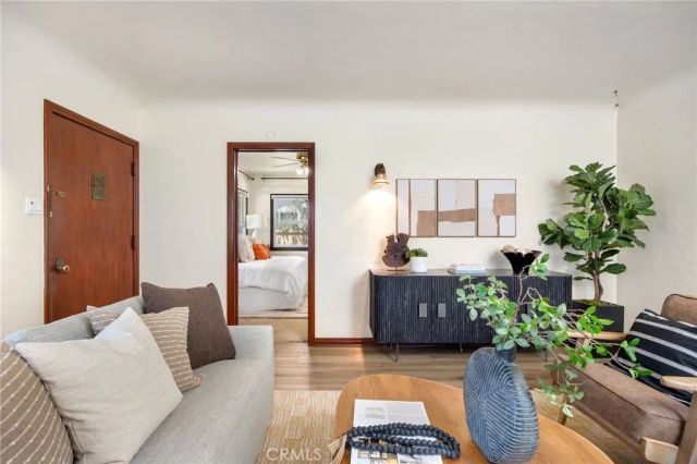 5555 Riviera Walk, Long Beach, CA 90803