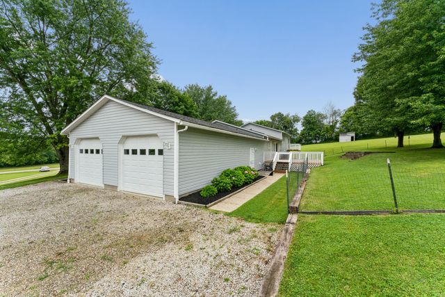 11011 Fairview Road SE, Heath, OH 43056
