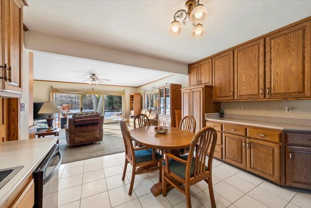 325 E Whitefish ROAD, Port Washington, WI 53074