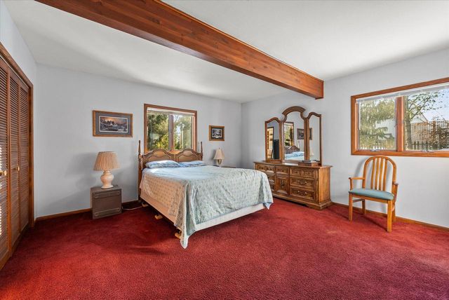 325 E Whitefish ROAD, Port Washington, WI 53074