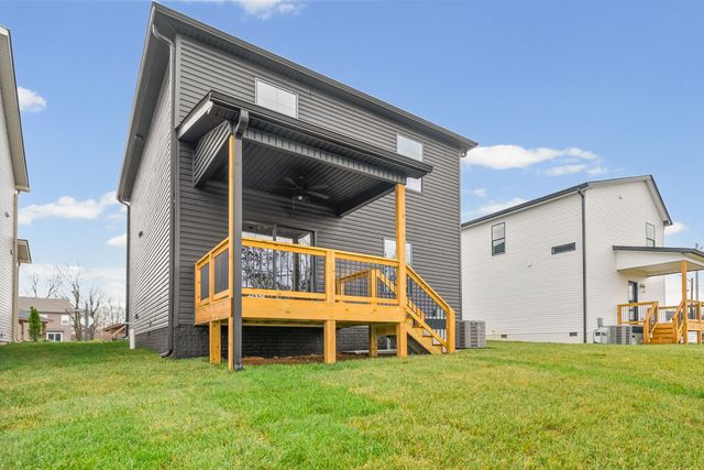 2 Charleston Cove Way, Clarksville, TN 37043