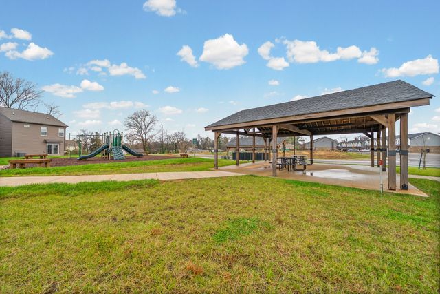 2 Charleston Cove Way, Clarksville, TN 37043